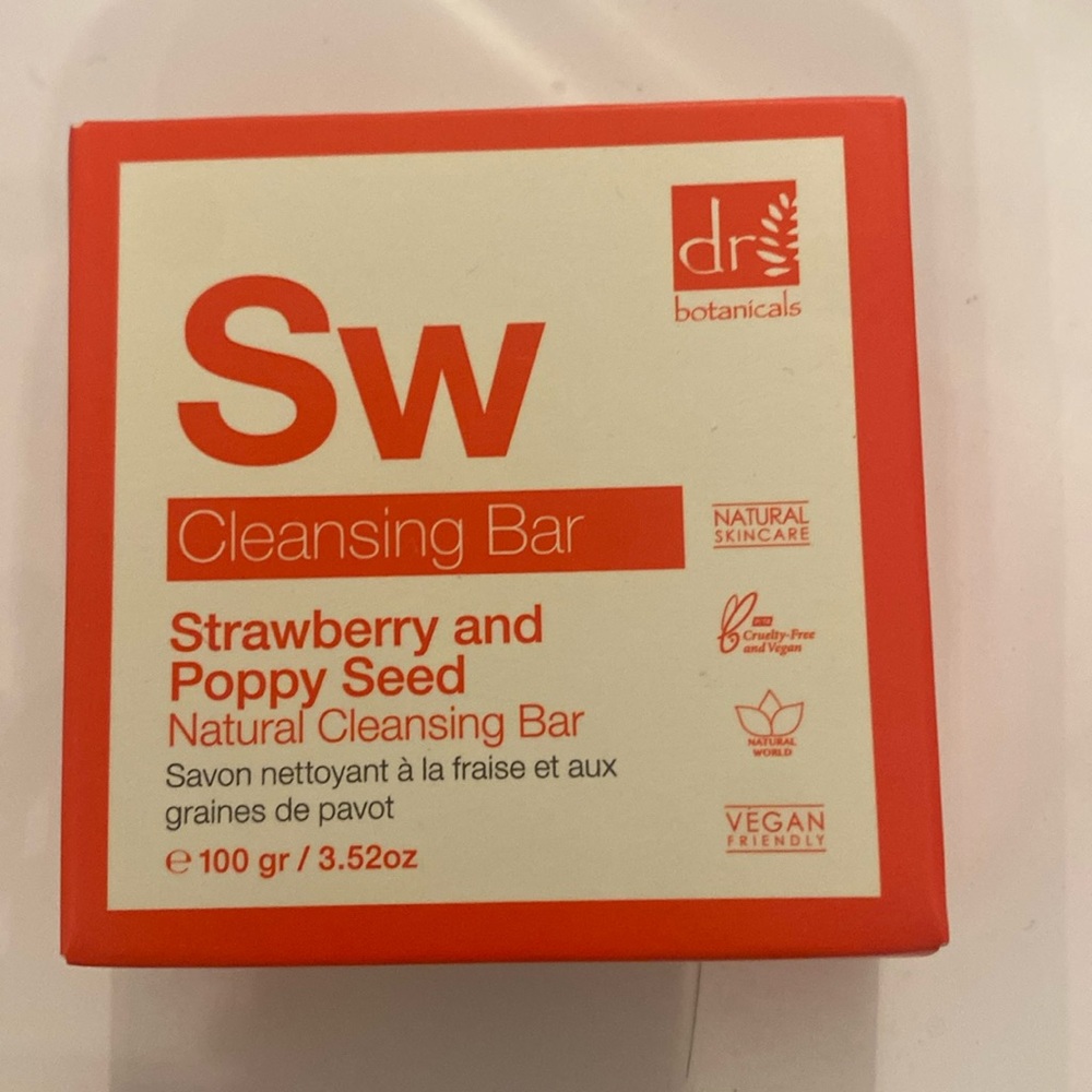 New in box Dr botanicals Sw Cleansing bar strawberry and poppy seed